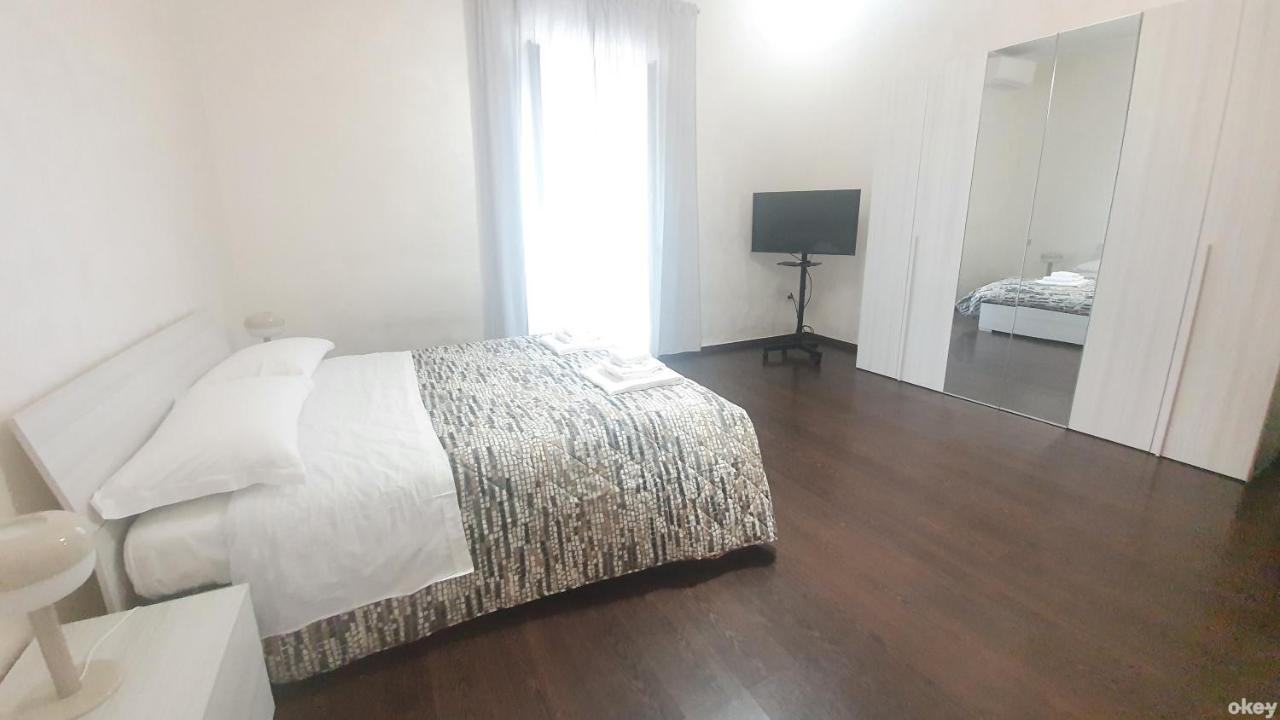 Star House - Bari Centroアパートメント エクステリア 写真
